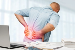 Chiropractor for back pain (1)